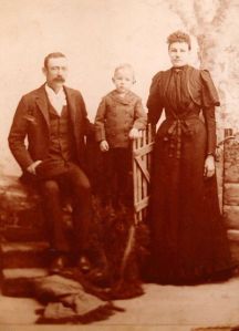 Henry and Emma Bauer Schuetz_opt